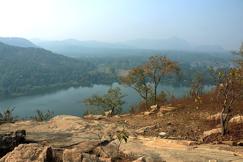 Ajodhya Hills and Baranti Lake Combo Tour Purulia